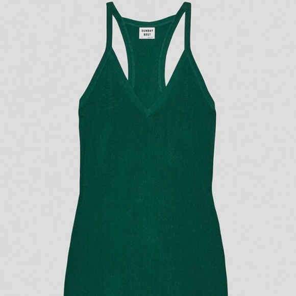 Aritzia Dresses & Skirts - Aritzia Sundays Best Brooks Dress Small Green